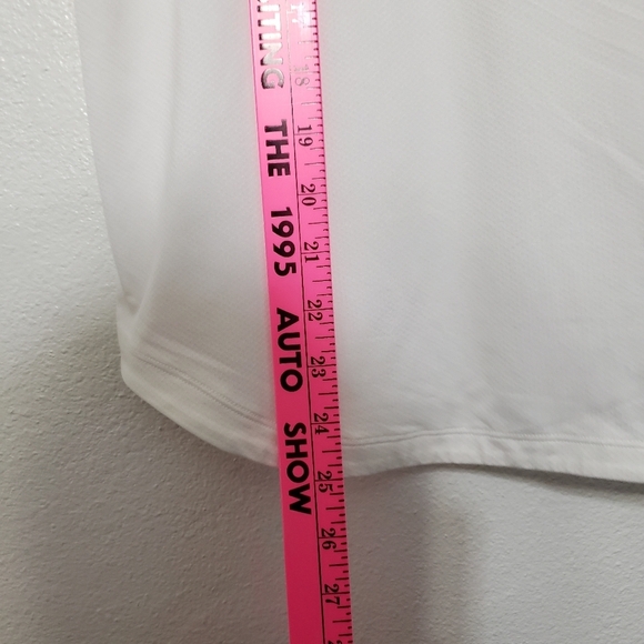 Lululemon Quick-Drying Short Sleeve Polo Shirt - Picture 10 of 10